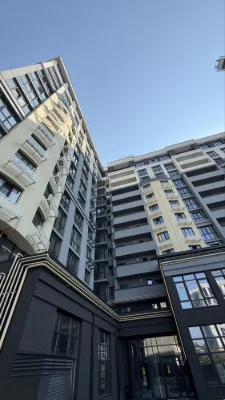 Euro 2-bedroom apartment with designer renovation! Gas! Park of Pravyka
