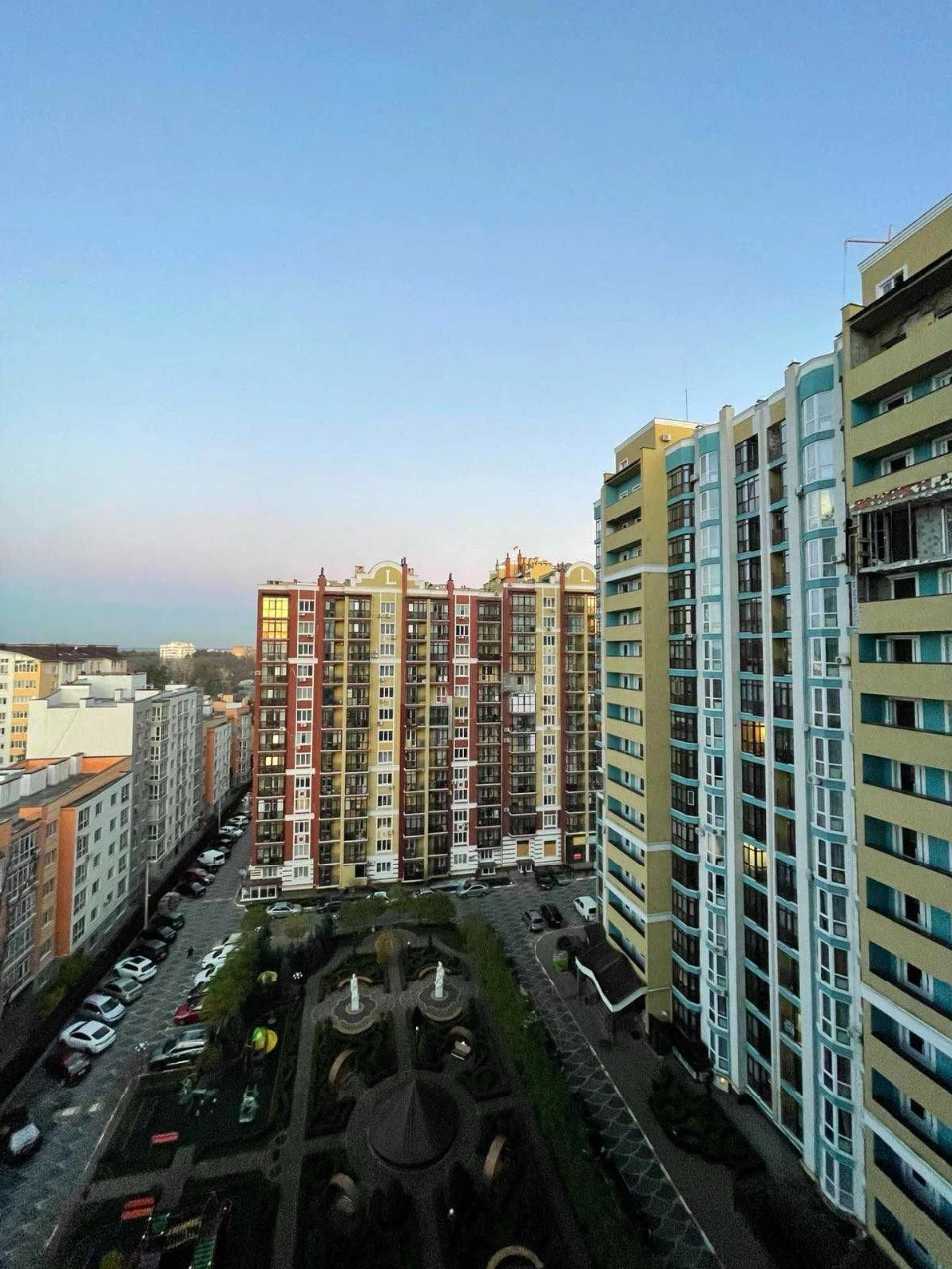 Great apartment with a terrace in the city center! 2% processing