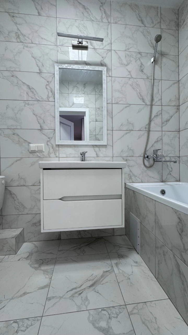 Apartment for sale, two rooms, renovated near Central Park