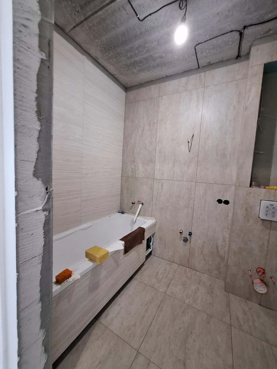 For Sale Spacious 1-bedroom apartment 43m2 with renovation in Irpin, st. Li