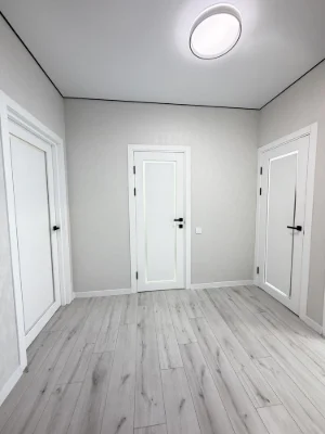 2 rooms with new renovation! Wardrobe! Near PARK! Excellent location