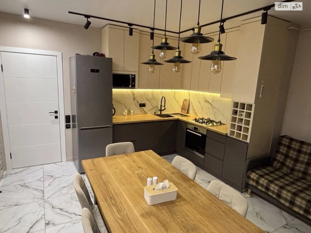 Apartment for Sale in Romaniвка