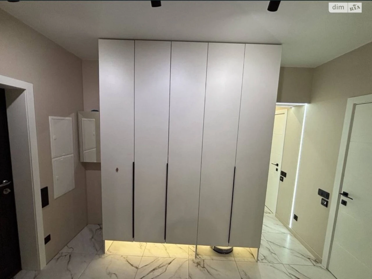 Apartment for Sale in Romaniвка