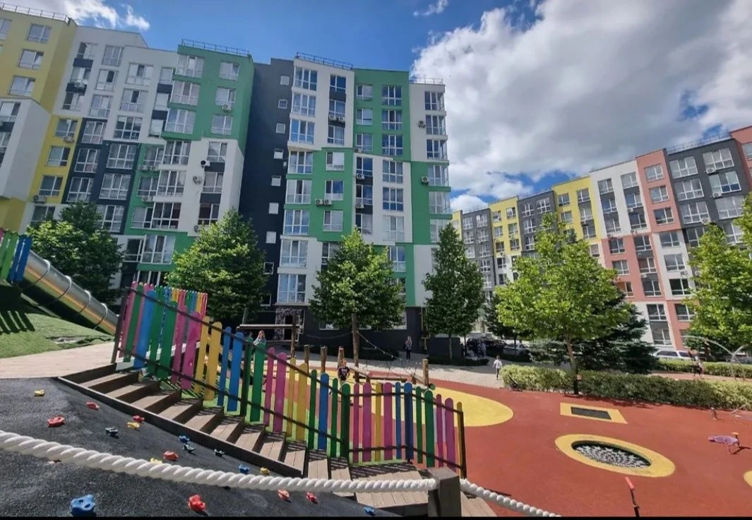 OWNER! CERTIFICATES OF RESIDENCE! Selling a rational 3-room apartment