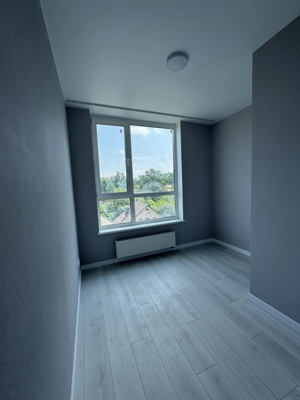 OWNER! CERTIFICATES OF RESIDENCE! Selling a rational 3-room apartment