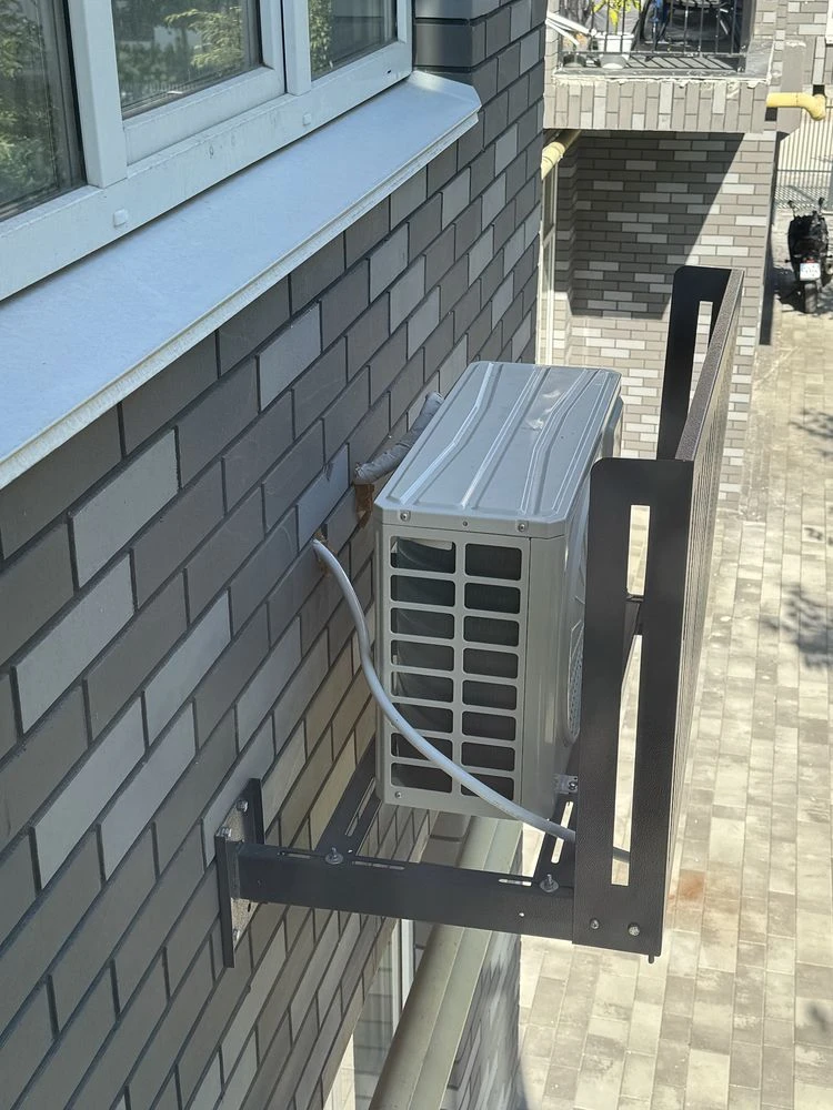 Cheapest two-room apartment in Irpin with gas! 2/10 floor