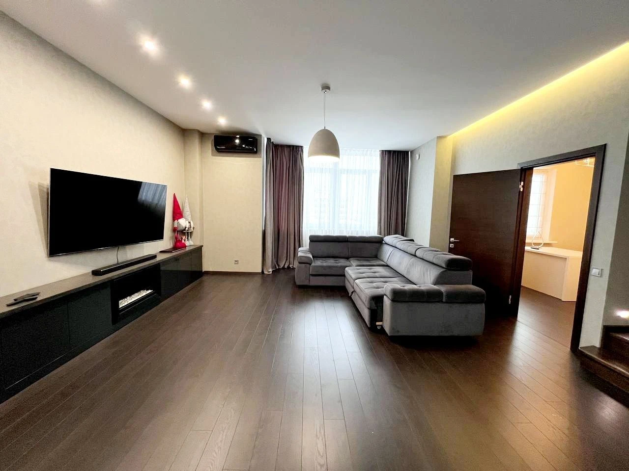 Irpin 3 rooms Park Mama