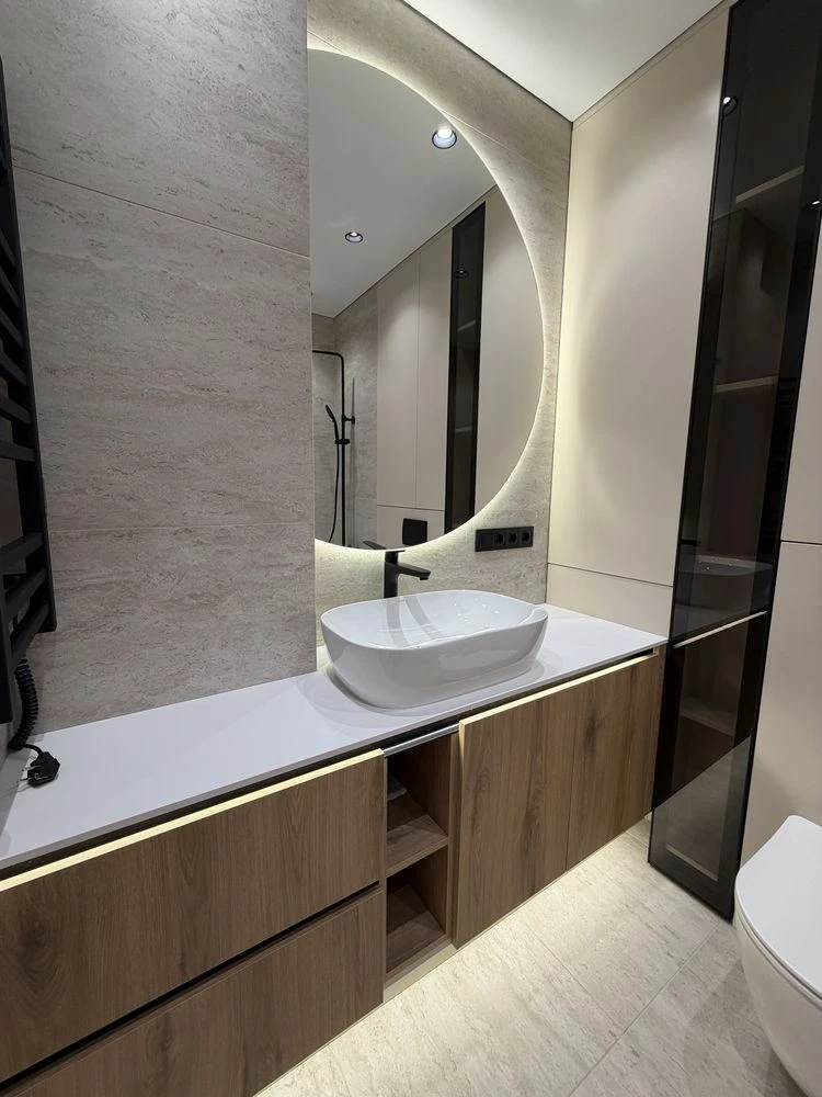 Sale of 1-room apartment in the Central residential complex 2, Irpin. Parking. Minimum offer.