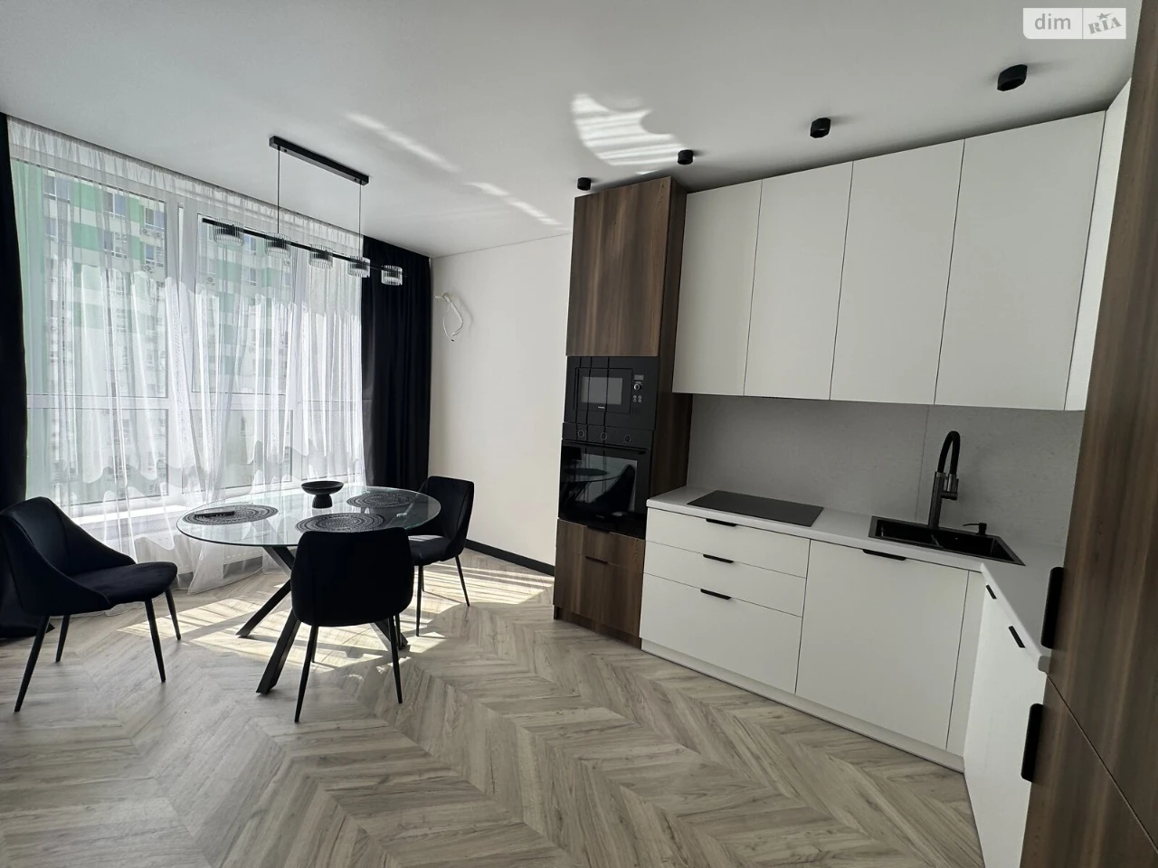 Apartment for Sale in Romanivka