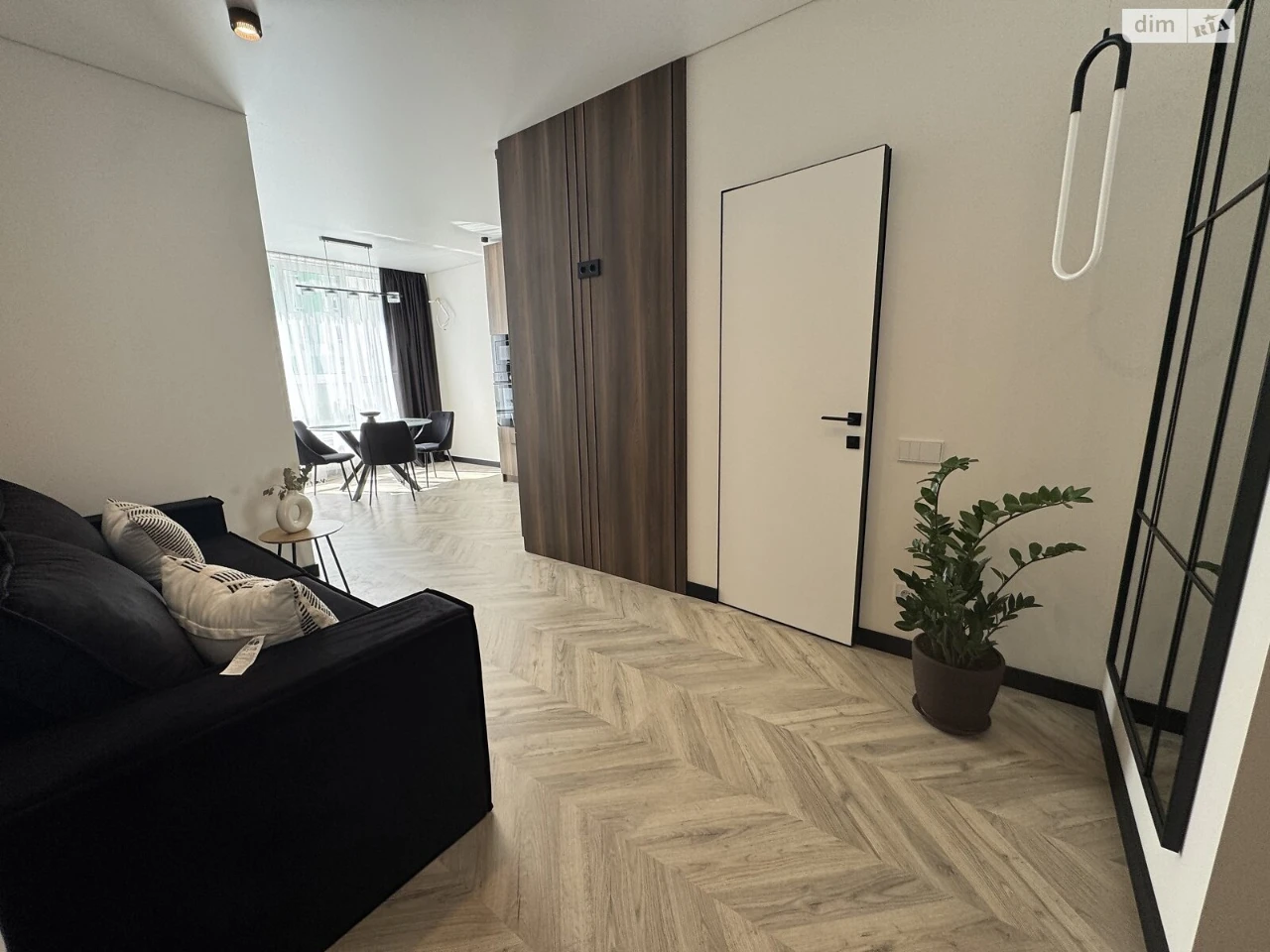Apartment for Sale in Romanivka