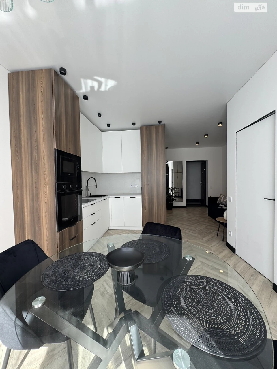 Apartment for Sale in Romanivka