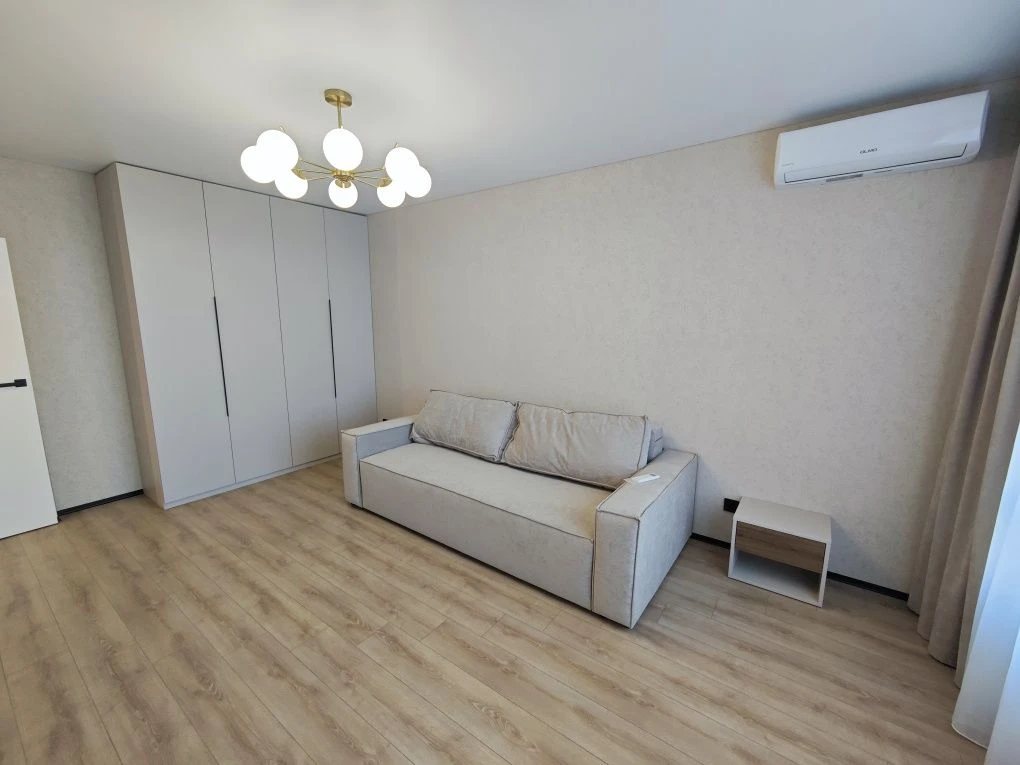 For Sale: Two-Room Apartment with Renovation