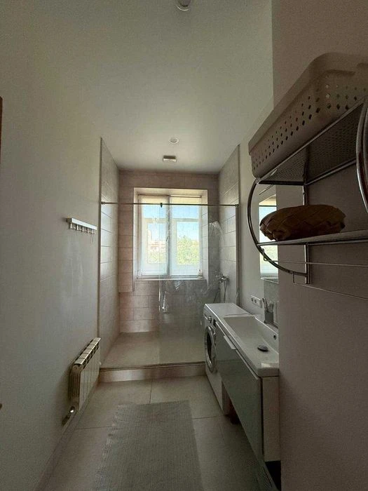 Продам 3к квартиру внизу пр.Александра Поля. Автономка. Ст