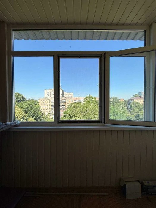 Продам 3к квартиру внизу пр.Александра Поля. Автономка. Ст