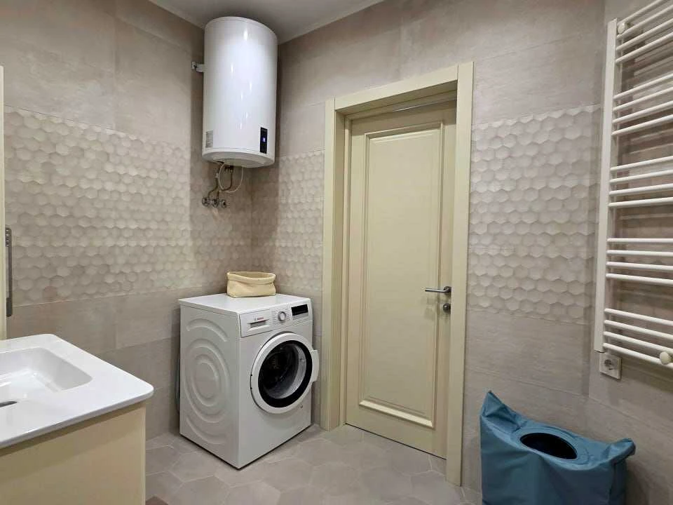 Apartment. Kyiv, Metropolitan Vasyl Lypkivsky St. (Urytsk