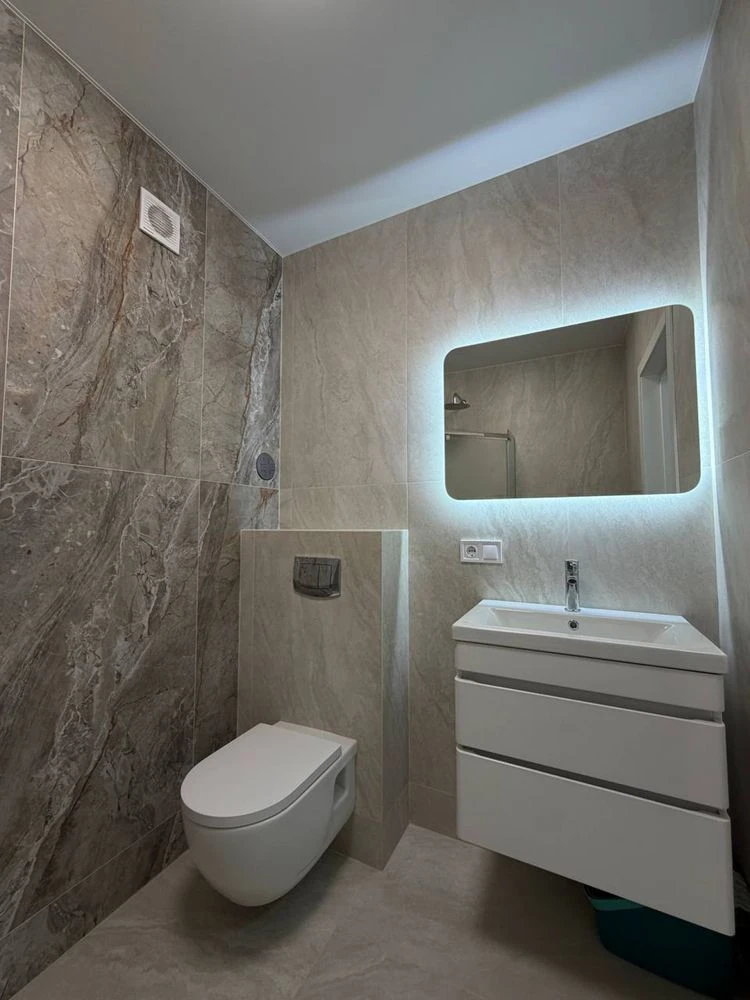 Sale, MOLODIST', 1-bedroom apartment with new renovation, NO ONE lives here