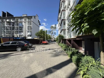 Sale of a 1-bedroom apartment renovated (40.5 m²) in Irpin!