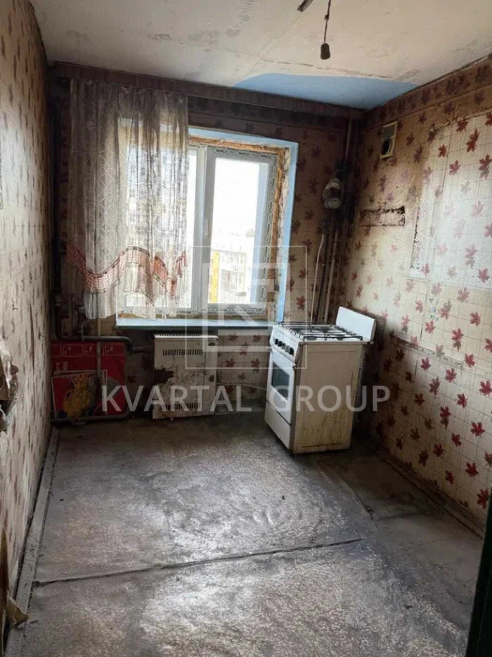 Sale of a 4-room apartment in Irpin (80 sq m) MINIMUM condition
