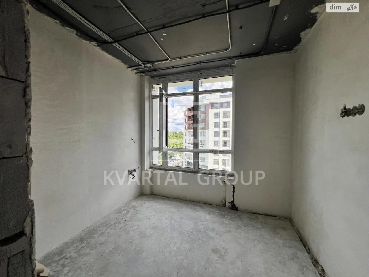 Apartment for Sale in Romanivka