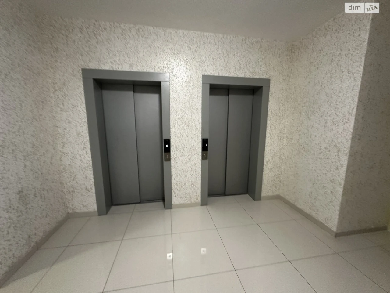 Apartment for Sale in Romaniw