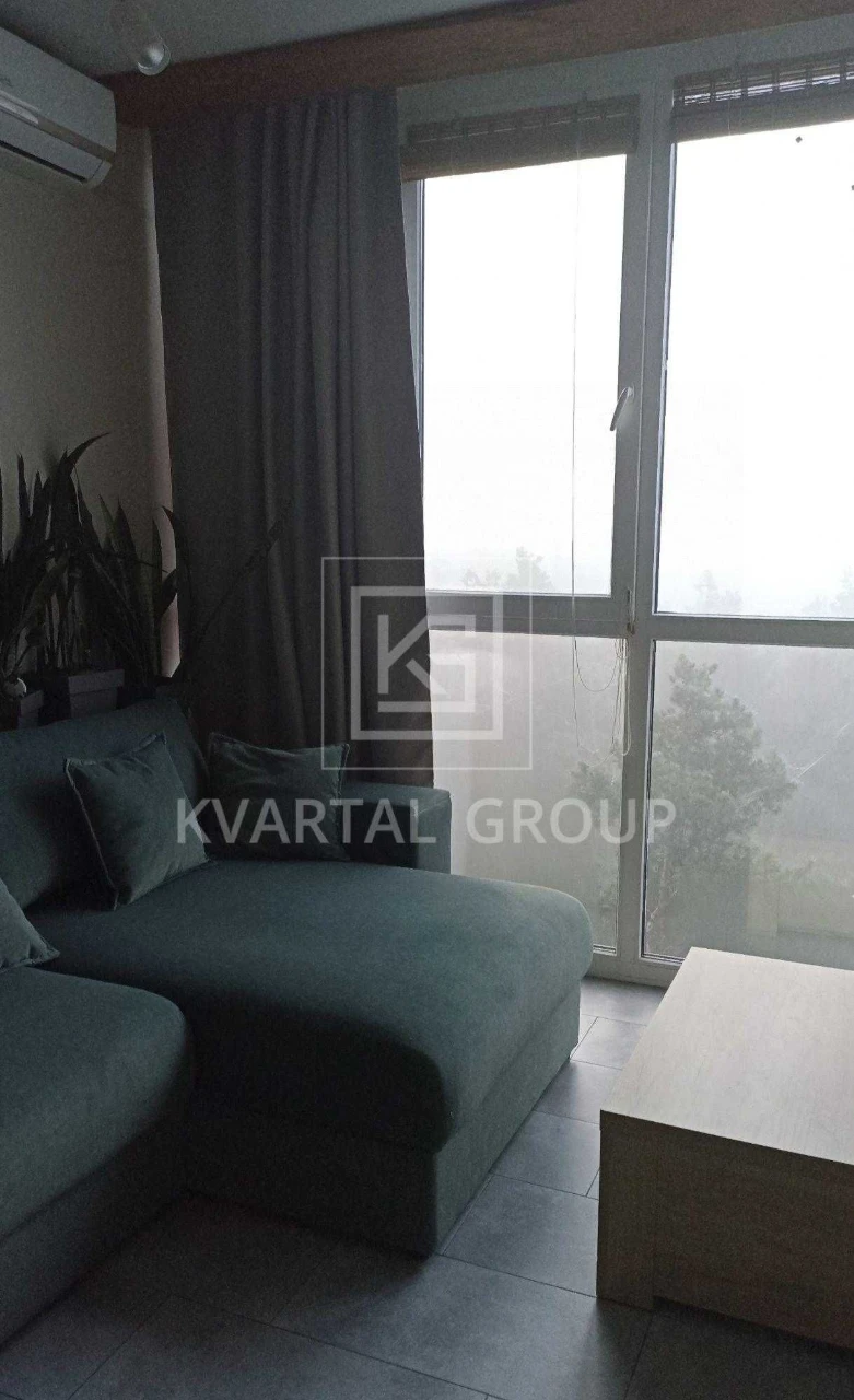 2-bedroom apartment in Irpen, modern renovation PANORAMA to forest//Vaouch