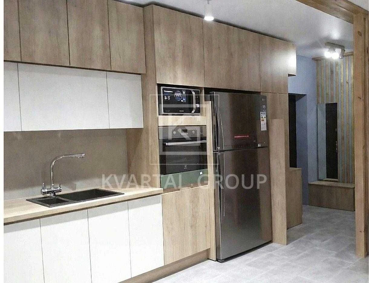2-bedroom apartment in Irpen, modern renovation PANORAMA to forest//Vaouch
