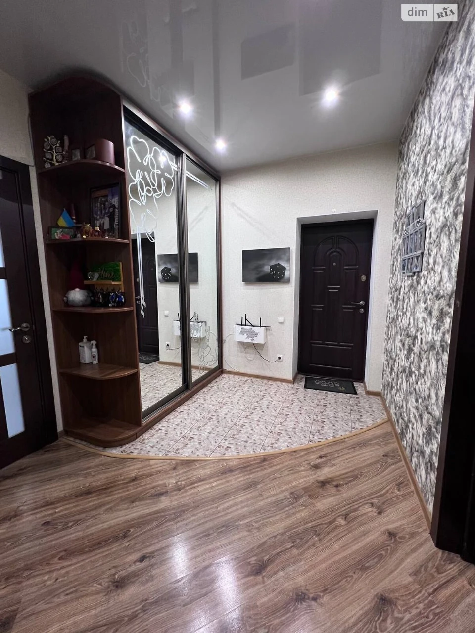 Apartment for Sale in Romaniwka