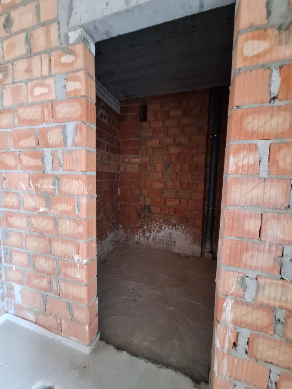 Duplex 3-bedroom apartment 75.3 m2 in Irpin in the business complex