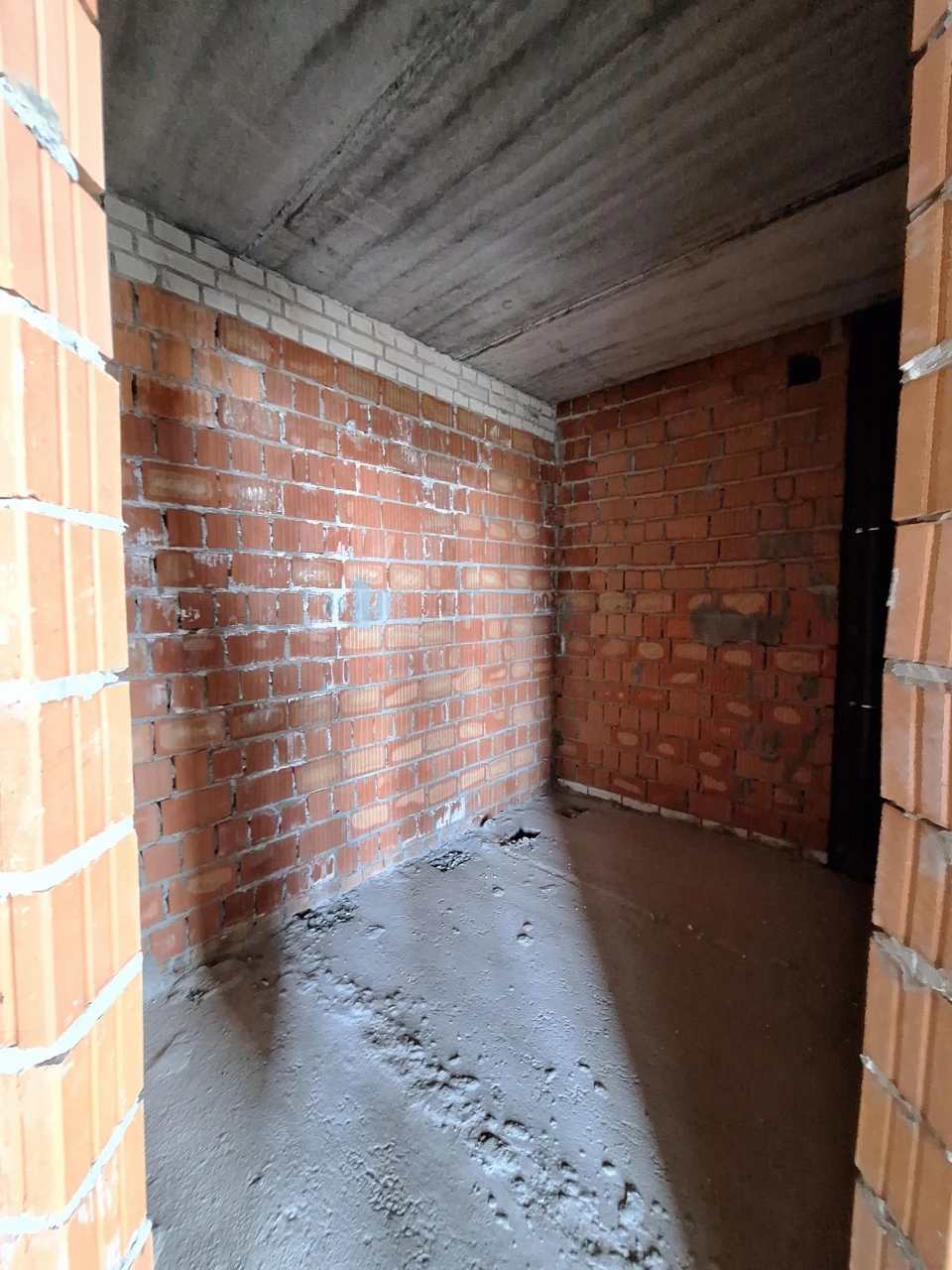 Duplex 3-bedroom apartment 75.3 m2 in Irpin in the business complex