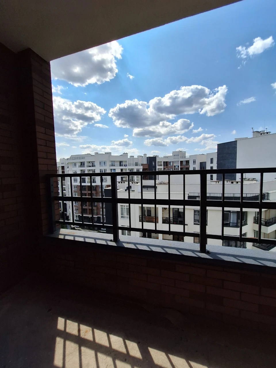 Duplex 3-bedroom apartment 75.3 m2 in Irpin in the business complex