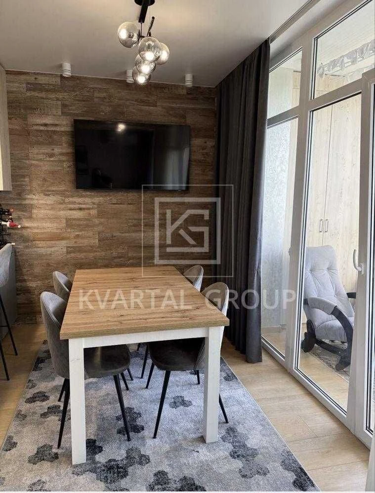 MODERN euro 3-room apartment!! Furniture renovated!! STATE PROGRAMS Yes!!