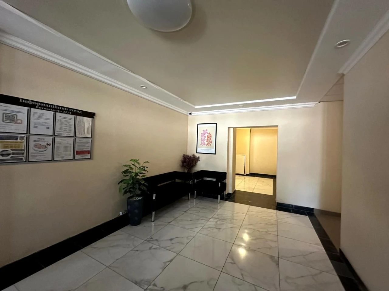 Fully furnished 1BR 49 sq meters in the area of Central Park