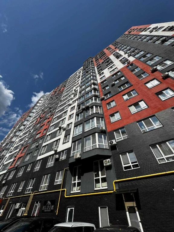 1-кімнатна квартира, 42 м², частково обставлена. Синергія 2+
