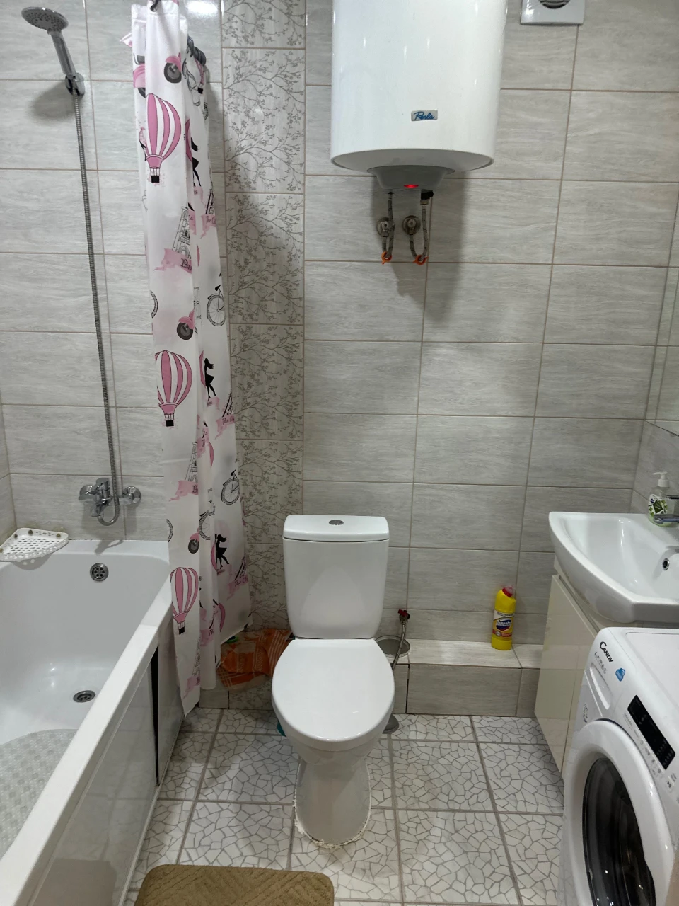 Квартира с ремонтом, мебелью и собственным парковочным местом, Ирпень
