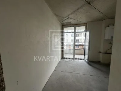 Certificate!! Large 1-bedroom apartment in a popular residential complex, with
