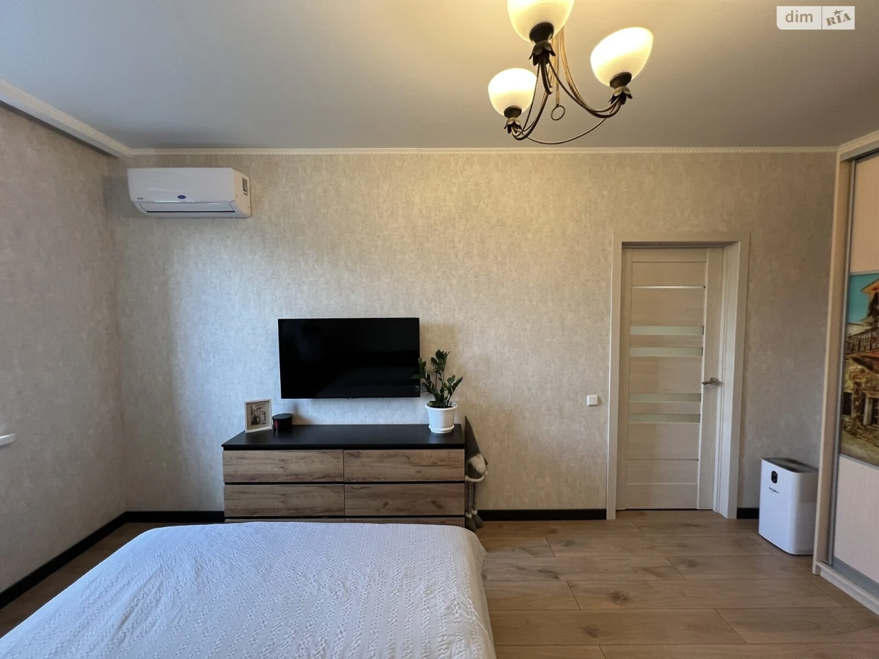 Продажа Квартира Романівка