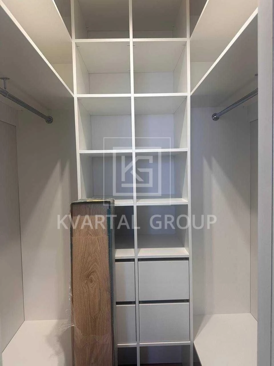 Two-bedroom apartment for sale, renovated, New Metres Residence P27, Irpin