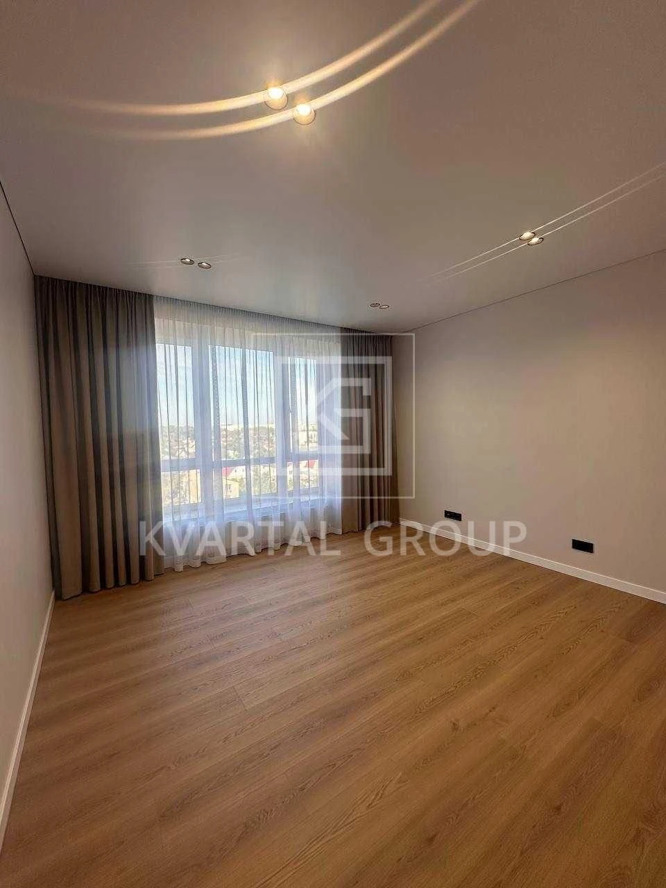 Two-bedroom apartment for sale, renovated, New Metres Residence P27, Irpin