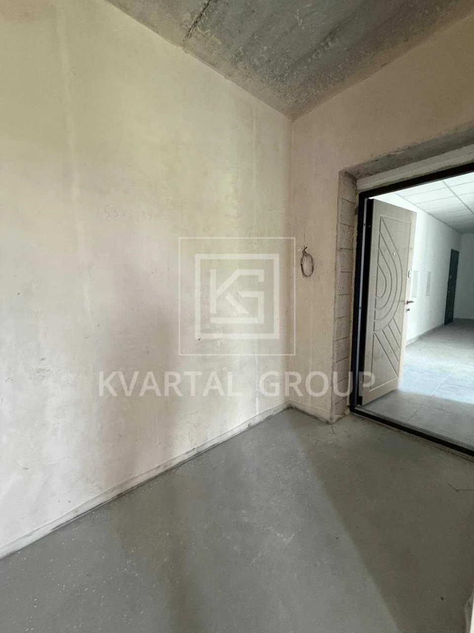 For Sale 2-bedroom apartment 57.8 sq m in a fully furnished building with gas,