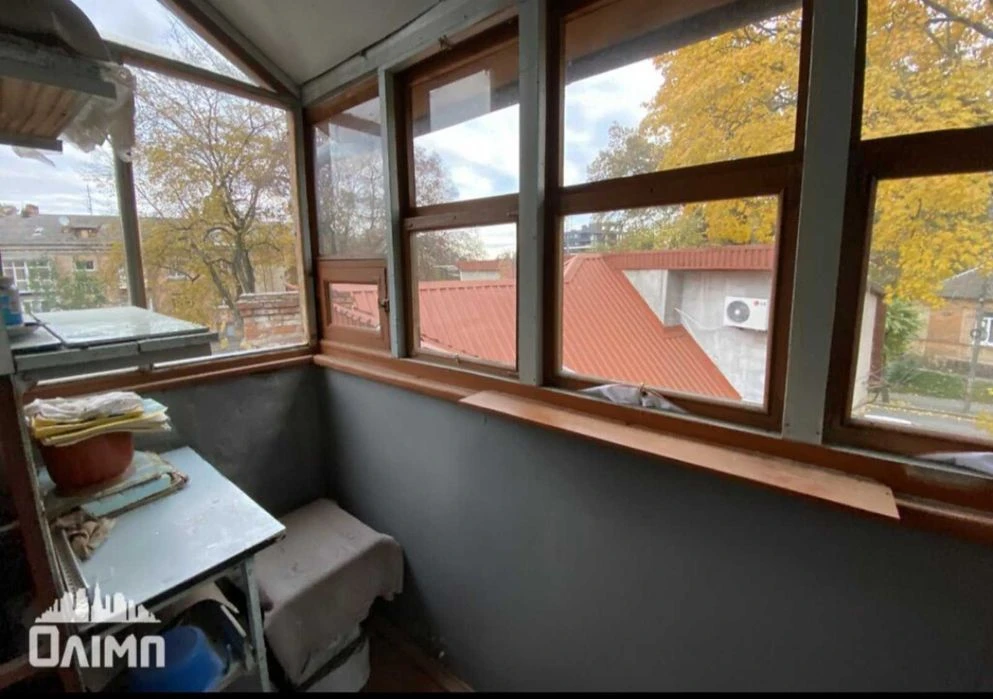 Продам 3к квартиру в центре 6597