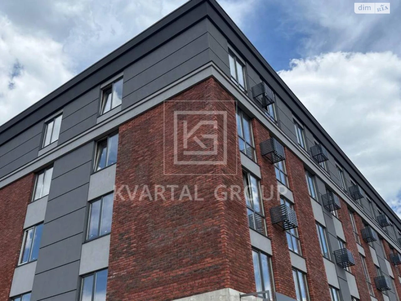 Sale Apartment Romaniyka