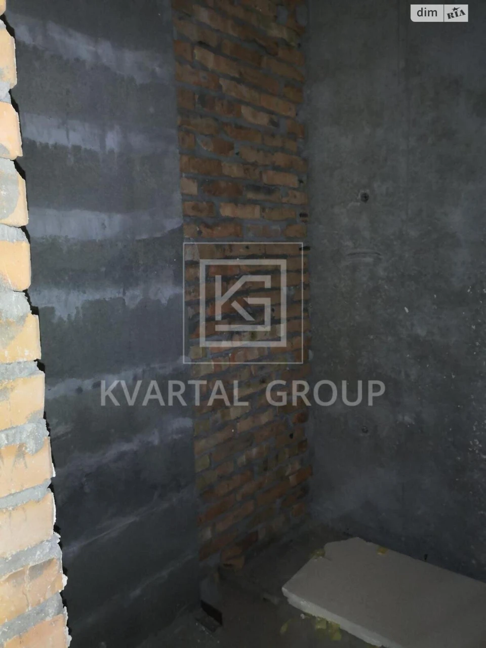 Apartment for Sale in Romanivka