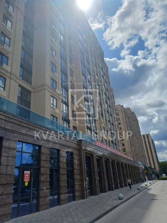 Apartment for Sale: 3-room, 82 sq m in ЖК Centralny, Park Dubki, Kyiv
