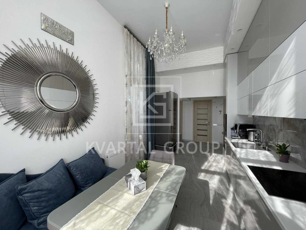 Apartment, Irpin | Penthouse with a terrace of 30 m² | Designer