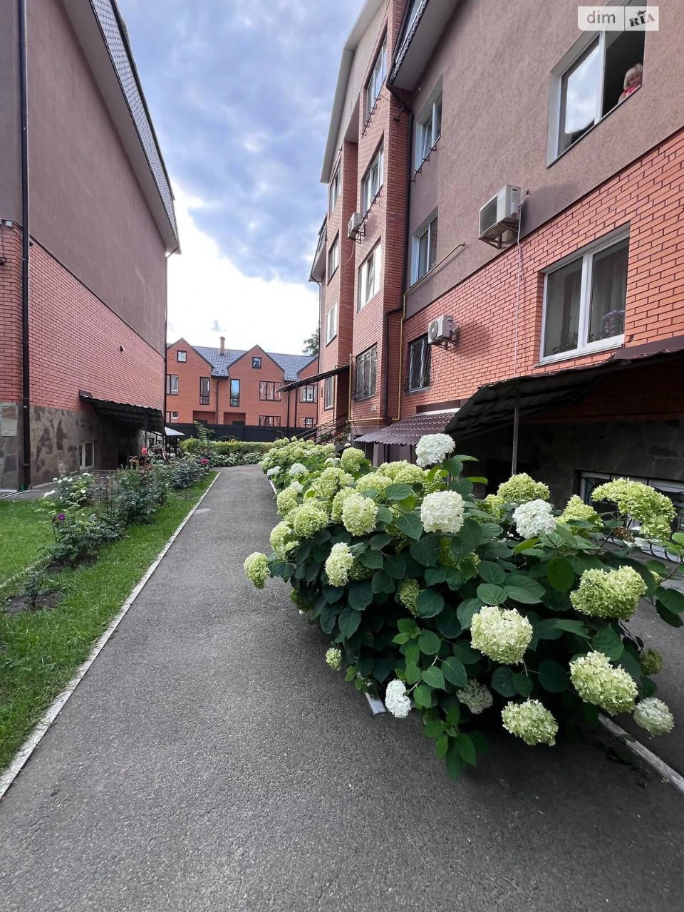 Продаж Квартира Романівка