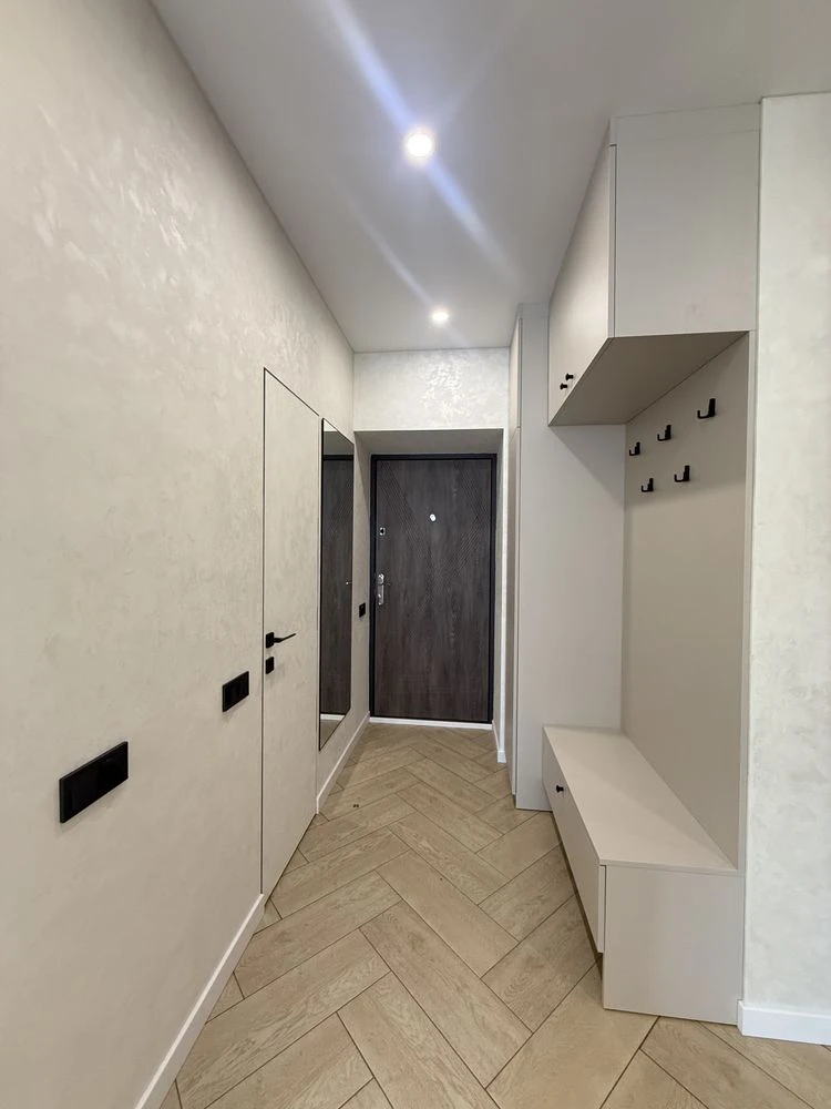 2-bedroom apartment with designer renovation, Chekhov Park, 5th floor