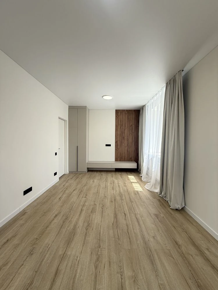 2-bedroom apartment with designer renovation, Chekhov Park, 5th floor