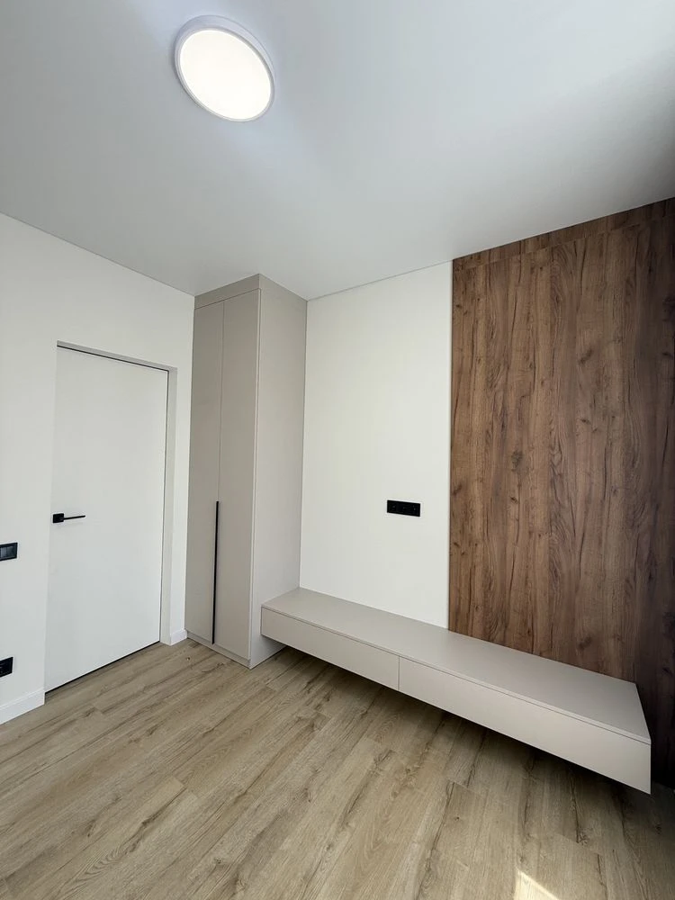 2-bedroom apartment with designer renovation, Chekhov Park, 5th floor