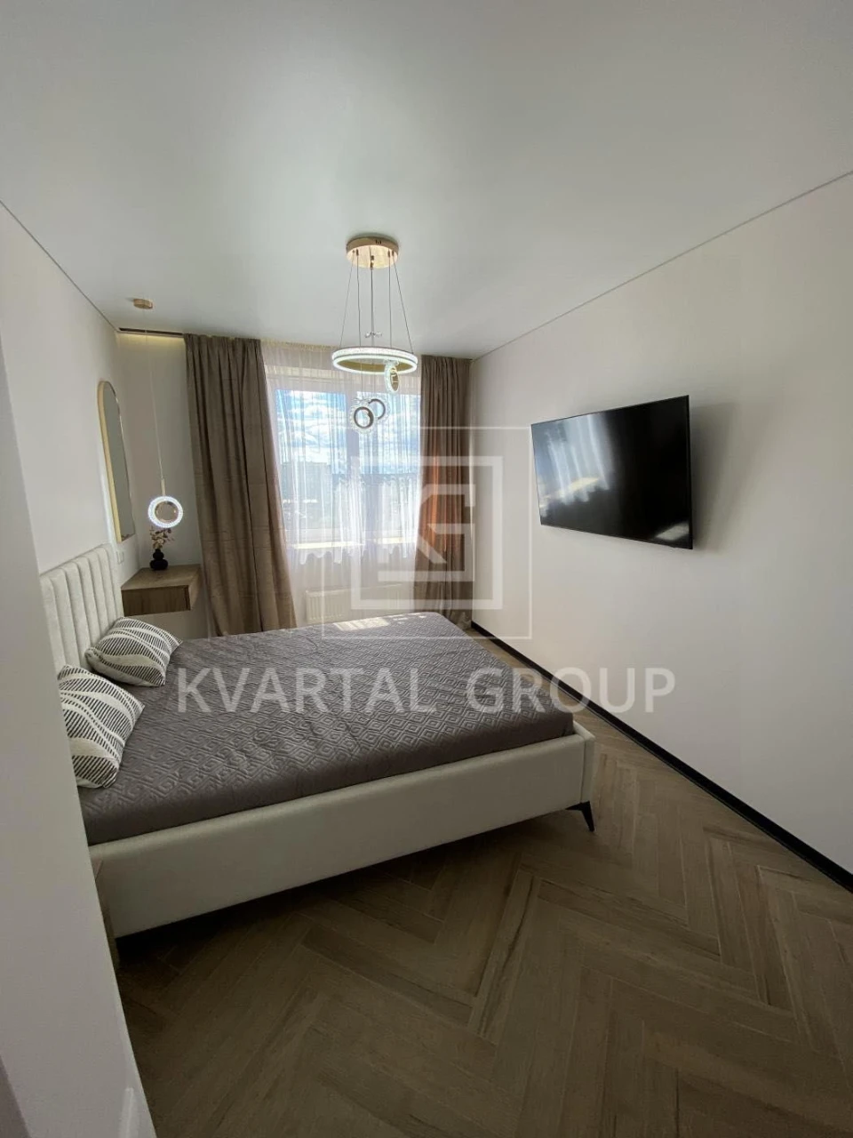 Sale of one-bedroom apartments with renovation, Central Premium Residence