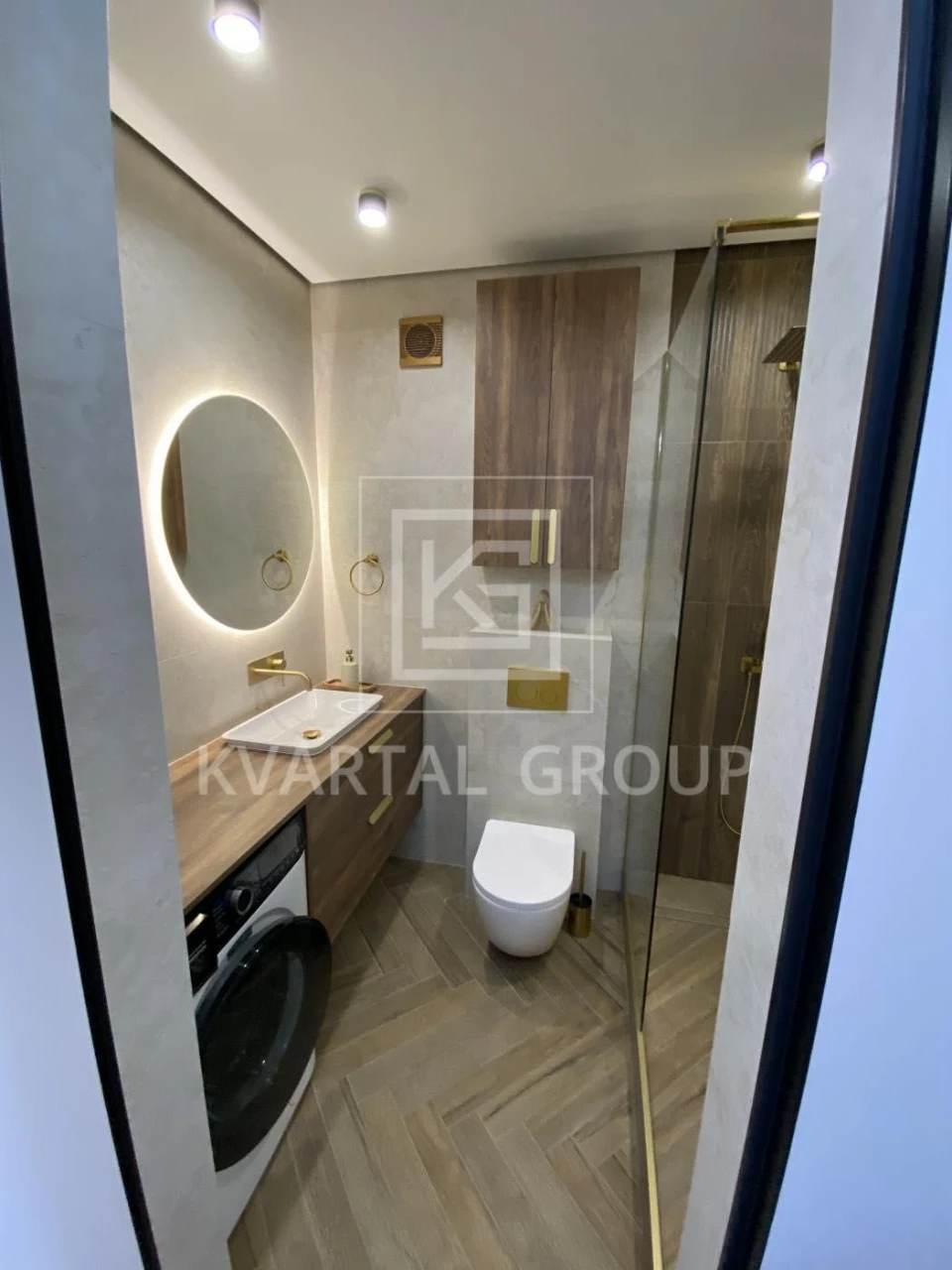 Sale of one-bedroom apartments with renovation, Central Premium Residence